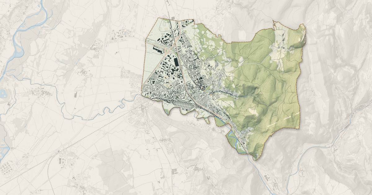 Portrait cartographique de Ambérieu-en-Bugey : relief, eau, forêts, bâti et voies, calculés à partir des données de l'IGN