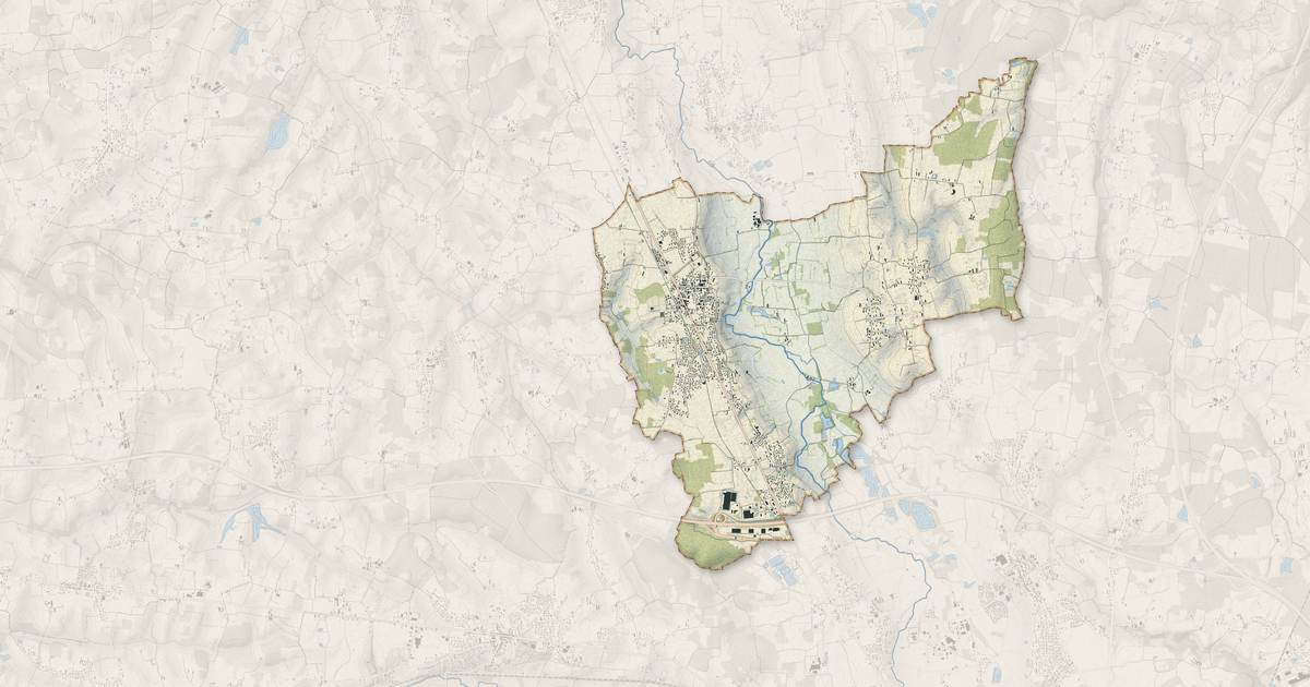 Portrait cartographique de Attignat : relief, eau, forêts, bâti et voies, calculés à partir des données de l'IGN