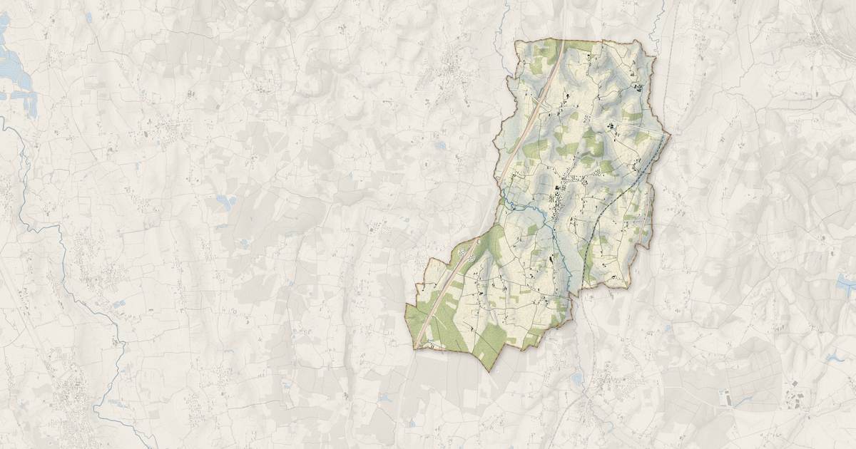Portrait cartographique de Bény : relief, eau, forêts, bâti et voies, calculés à partir des données de l'IGN