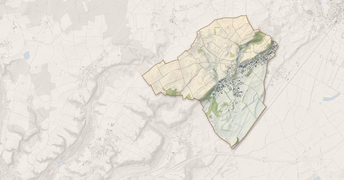 Portrait cartographique de Bourg-Saint-Christophe : relief, eau, forêts, bâti et voies, calculés à partir des données de l'IGN