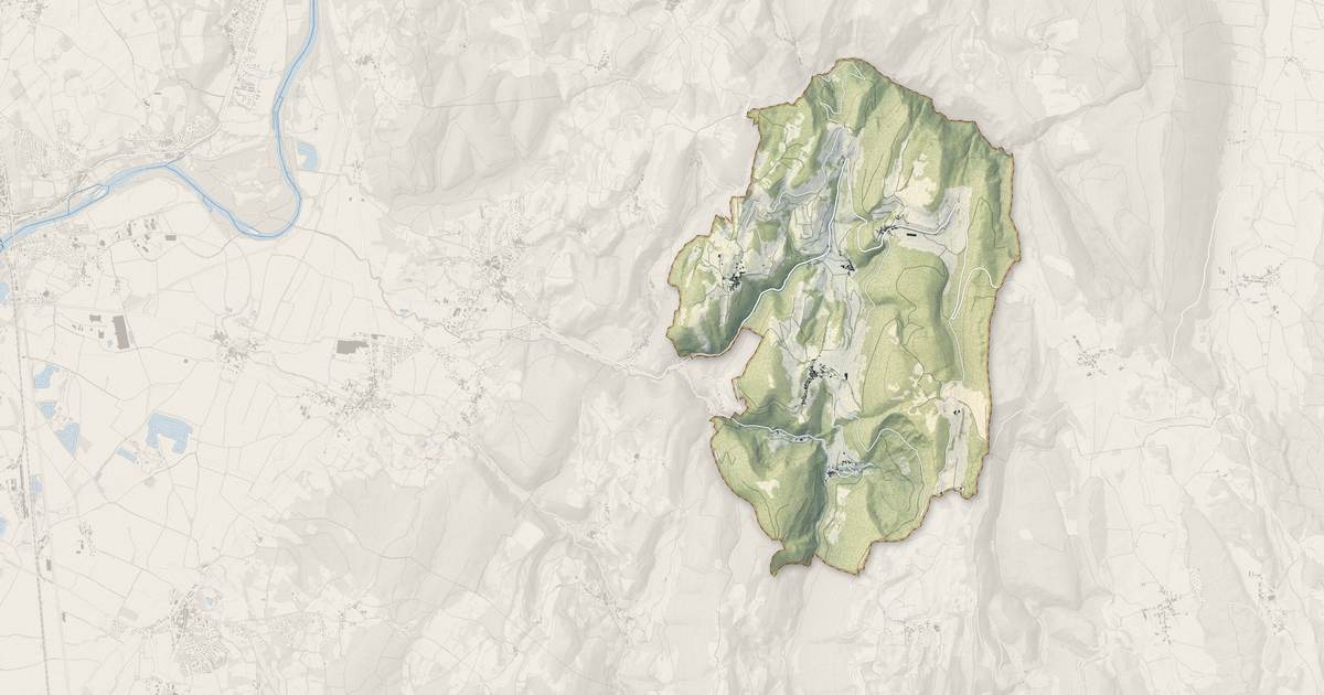 Portrait cartographique de Boyeux-Saint-Jérôme : relief, eau, forêts, bâti et voies, calculés à partir des données de l'IGN