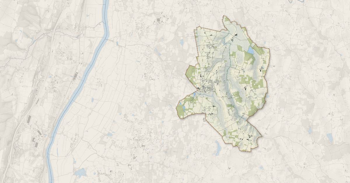Portrait cartographique de Chevroux : relief, eau, forêts, bâti et voies, calculés à partir des données de l'IGN