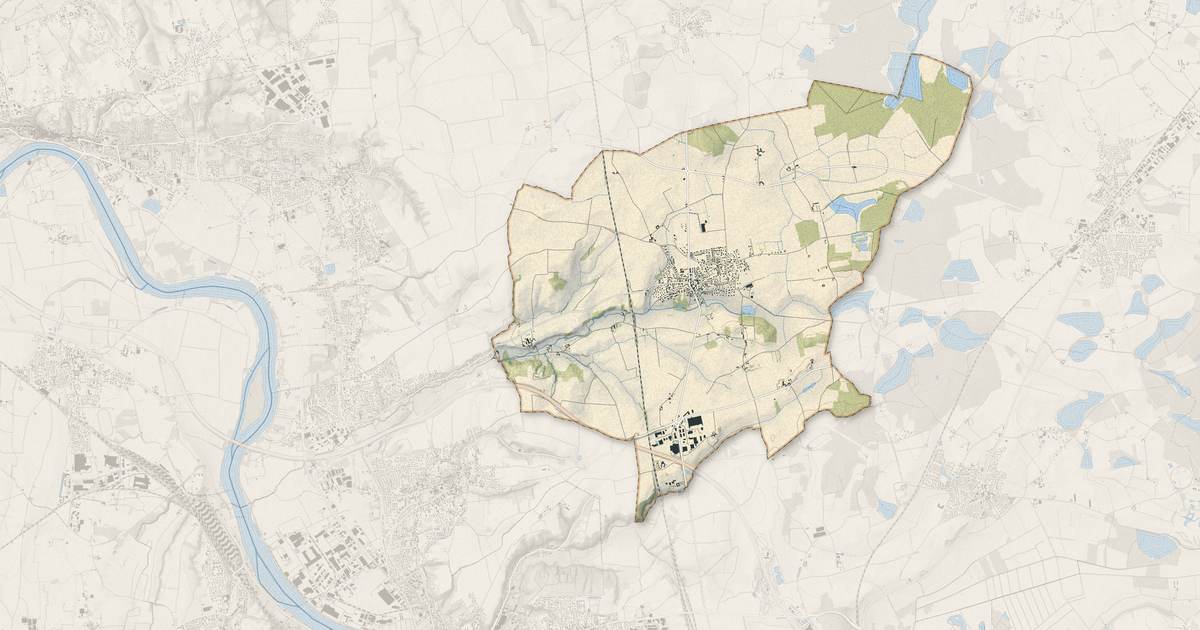 Portrait cartographique de Civrieux : relief, eau, forêts, bâti et voies, calculés à partir des données de l'IGN