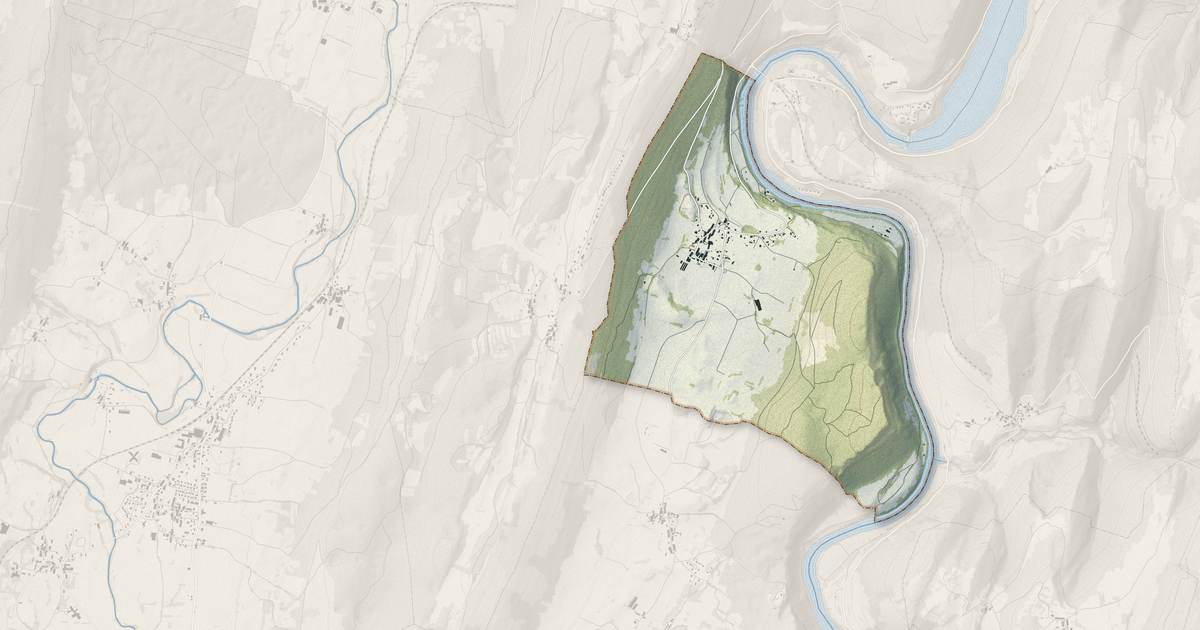 Portrait cartographique de Cize : relief, eau, forêts, bâti et voies, calculés à partir des données de l'IGN