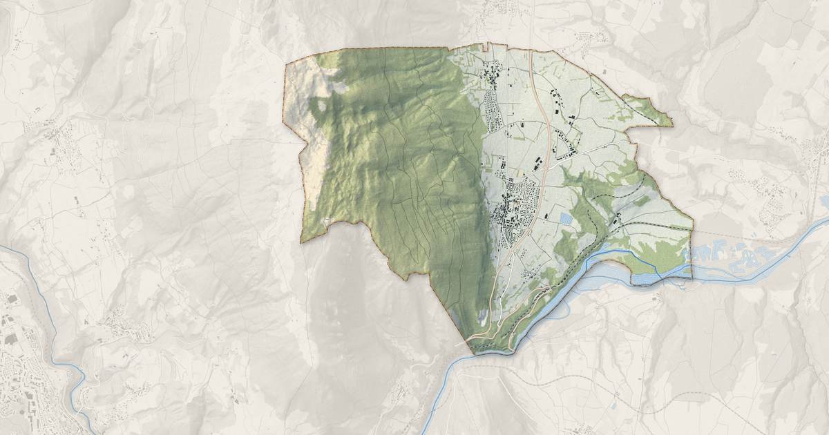 Portrait cartographique de Collonges : relief, eau, forêts, bâti et voies, calculés à partir des données de l'IGN