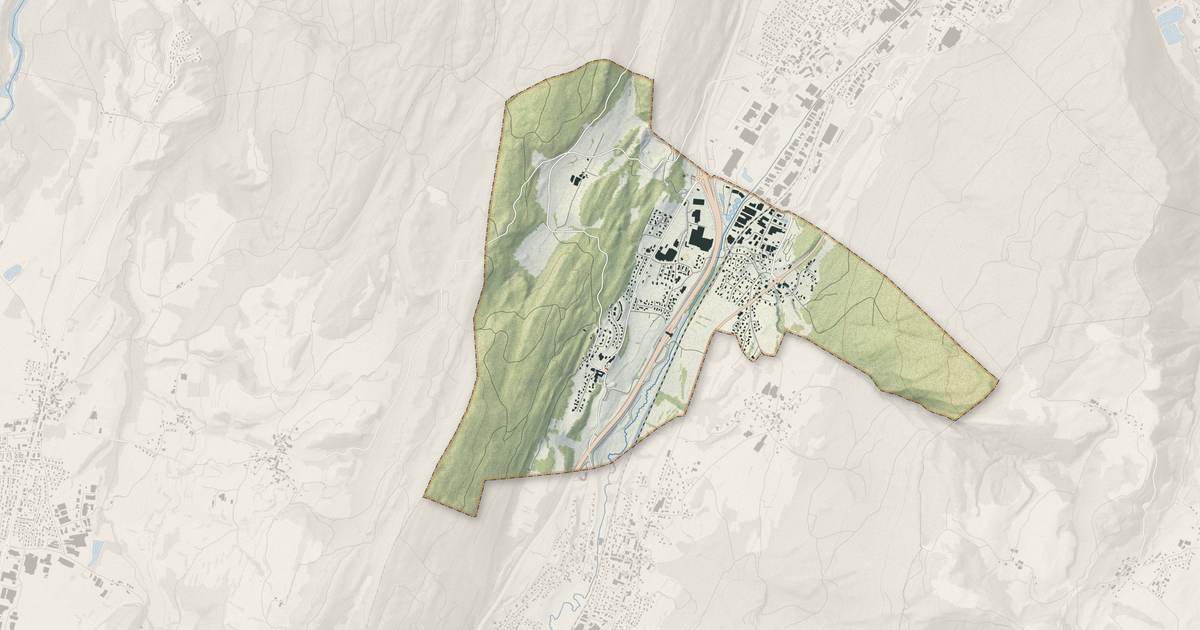 Portrait cartographique de Groissiat : relief, eau, forêts, bâti et voies, calculés à partir des données de l'IGN