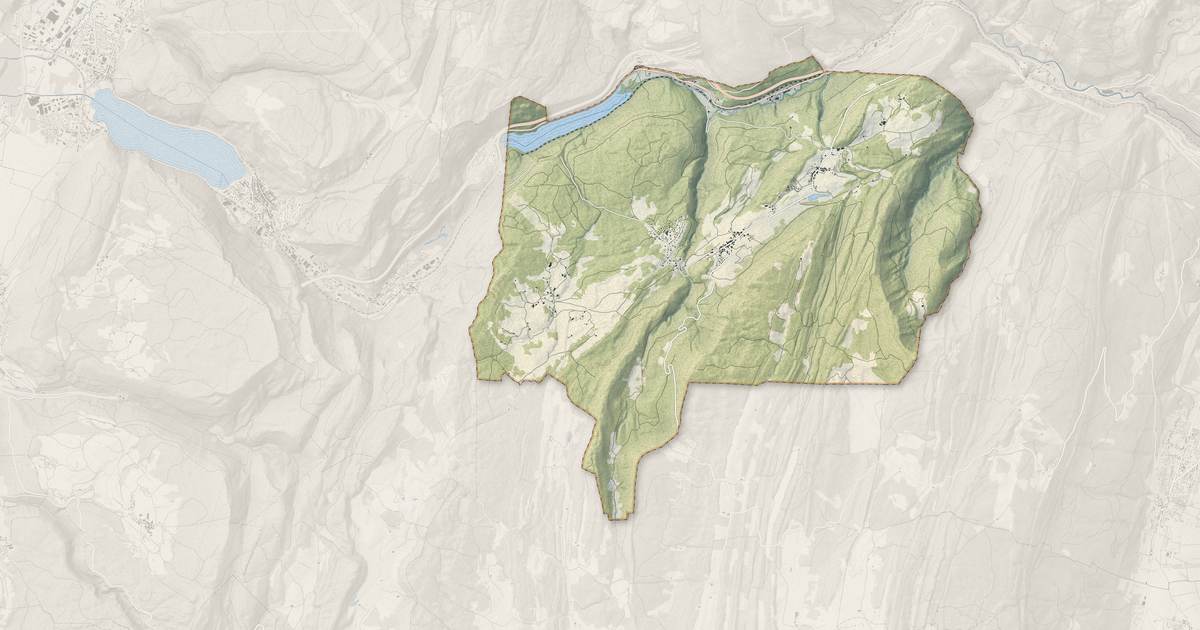 Portrait cartographique de Le Poizat-Lalleyriat : relief, eau, forêts, bâti et voies, calculés à partir des données de l'IGN