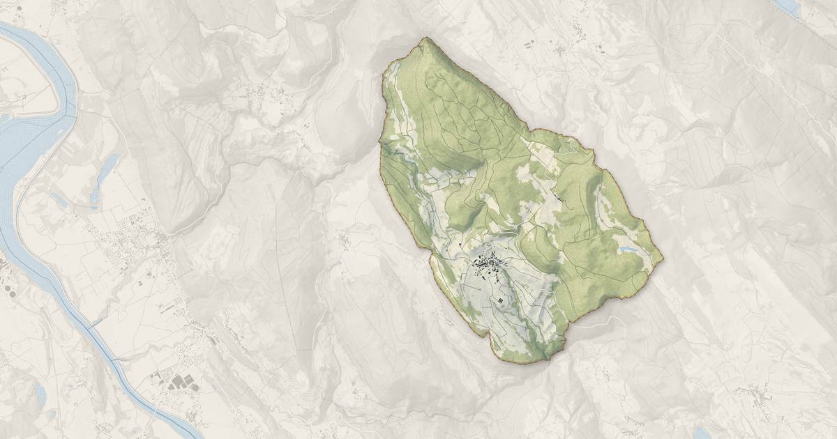Portrait cartographique de Lompnas : relief, eau, forêts, bâti et voies, calculés à partir des données de l'IGN