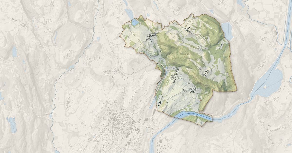 Portrait cartographique de Magnieu : relief, eau, forêts, bâti et voies, calculés à partir des données de l'IGN