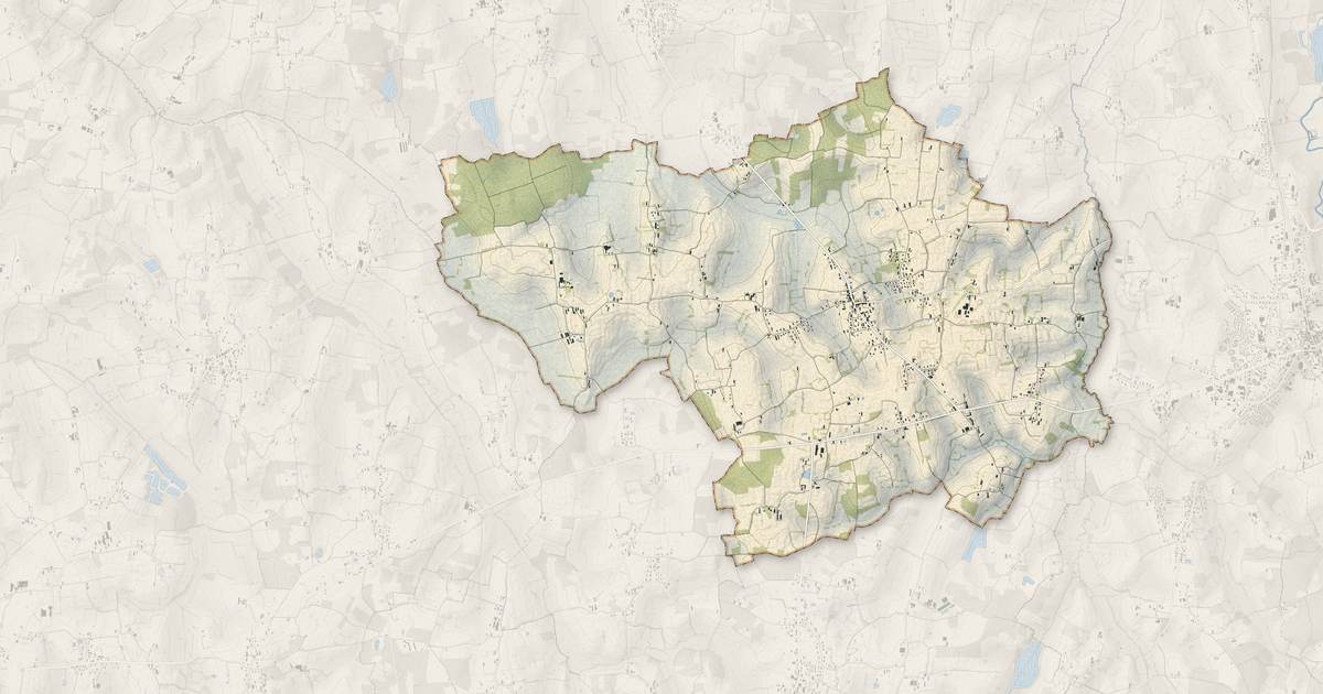 Portrait cartographique de Marsonnas : relief, eau, forêts, bâti et voies, calculés à partir des données de l'IGN