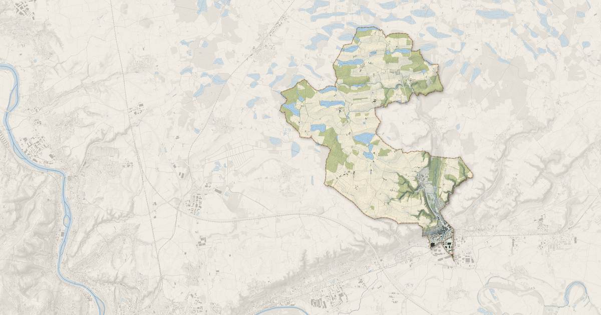 Portrait cartographique de Montluel : relief, eau, forêts, bâti et voies, calculés à partir des données de l'IGN