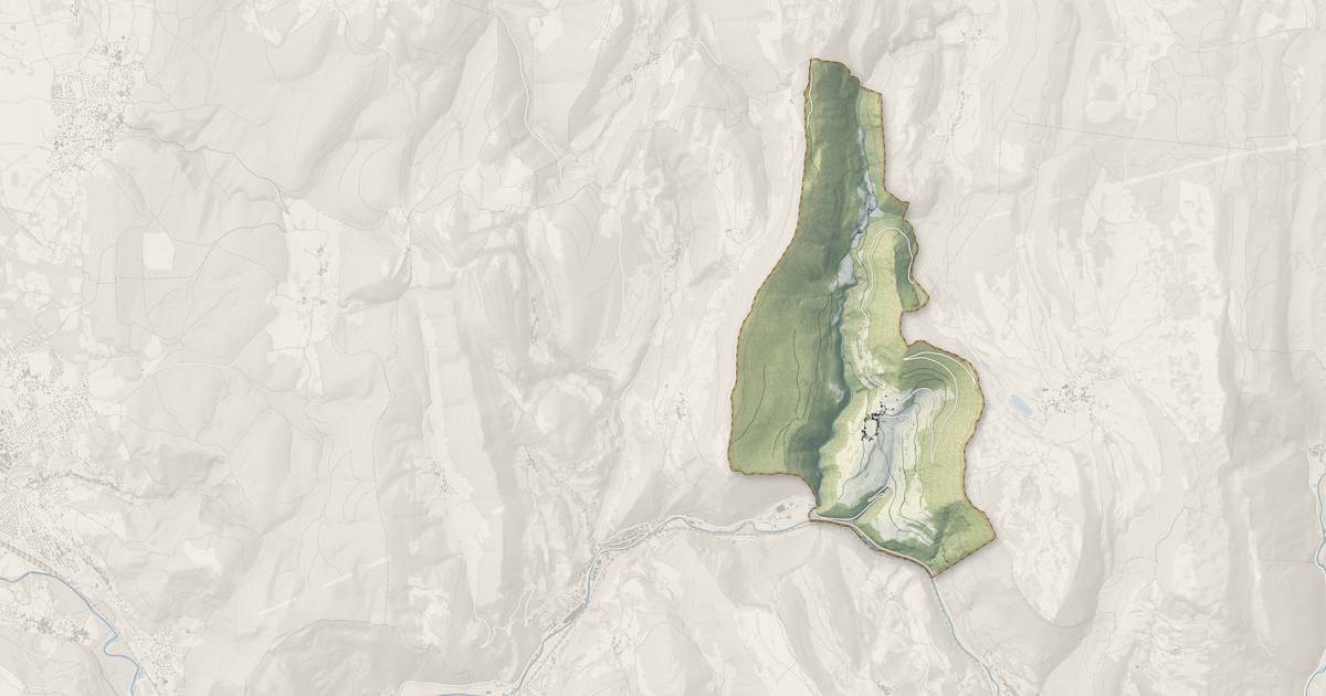 Portrait cartographique de Oncieu : relief, eau, forêts, bâti et voies, calculés à partir des données de l'IGN