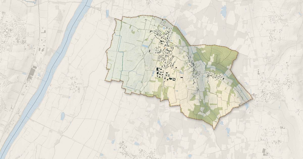 Portrait cartographique de Ozan : relief, eau, forêts, bâti et voies, calculés à partir des données de l'IGN