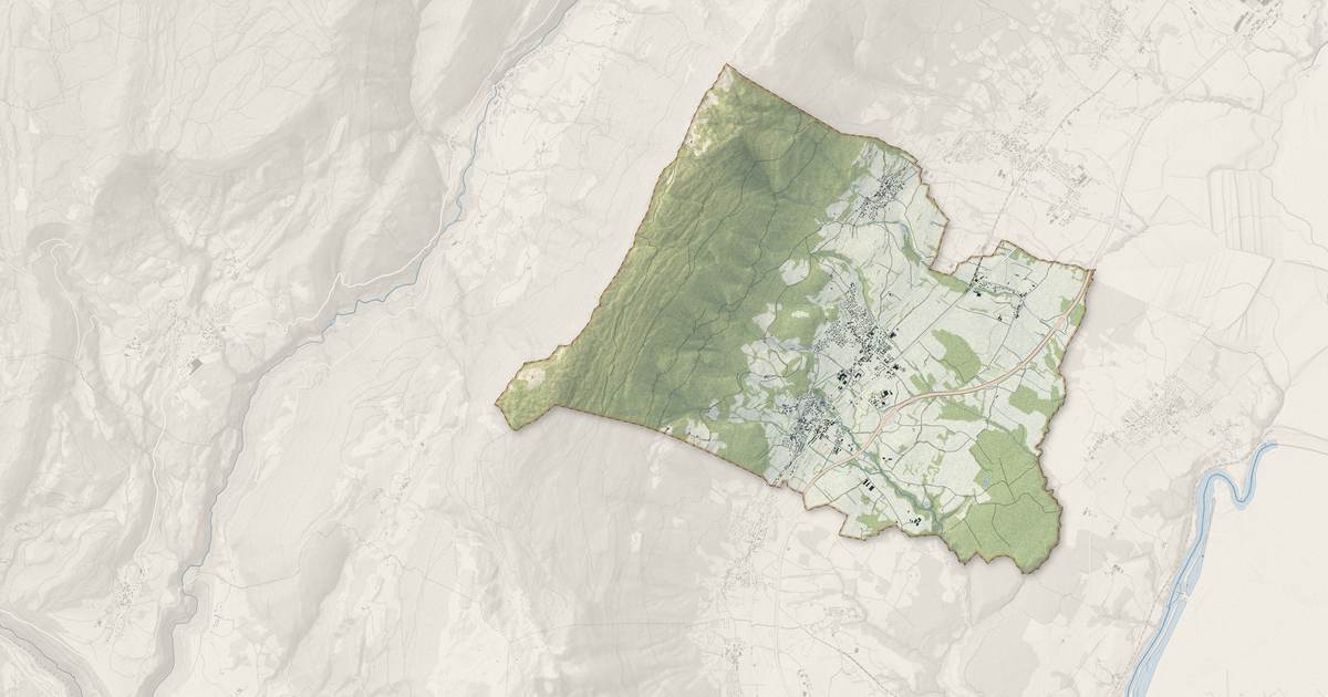 Portrait cartographique de Péron : relief, eau, forêts, bâti et voies, calculés à partir des données de l'IGN