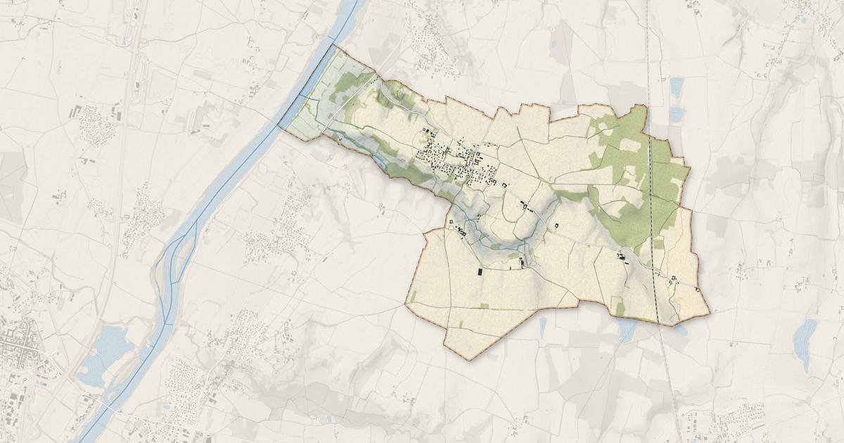 Portrait cartographique de Peyzieux-sur-Saône : relief, eau, forêts, bâti et voies, calculés à partir des données de l'IGN