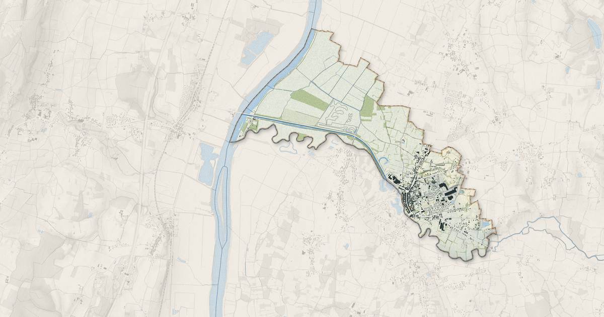 Portrait cartographique de Pont-de-Vaux : relief, eau, forêts, bâti et voies, calculés à partir des données de l'IGN