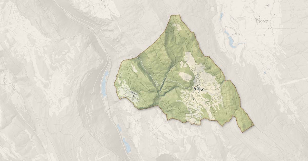 Portrait cartographique de Prémillieu : relief, eau, forêts, bâti et voies, calculés à partir des données de l'IGN