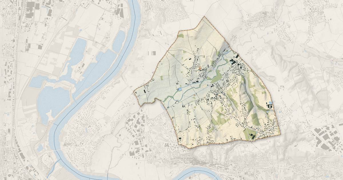 Portrait cartographique de Saint-Didier-de-Formans : relief, eau, forêts, bâti et voies, calculés à partir des données de l'IGN