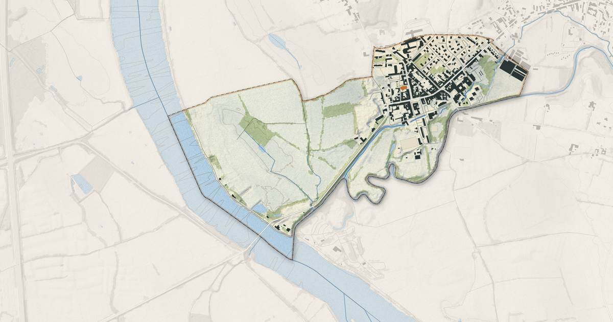 Portrait cartographique de Thoissey : relief, eau, forêts, bâti et voies, calculés à partir des données de l'IGN