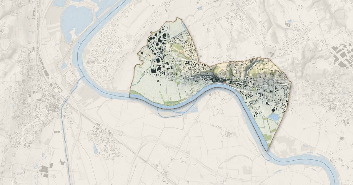 Portrait cartographique de Trévoux : relief, eau, forêts, bâti et voies, calculés à partir des données de l'IGN