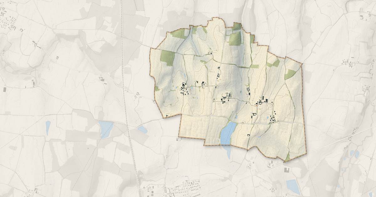 Portrait cartographique de Valeins : relief, eau, forêts, bâti et voies, calculés à partir des données de l'IGN