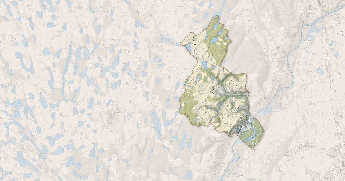 Portrait cartographique de Villette-sur-Ain : relief, eau, forêts, bâti et voies, calculés à partir des données de l'IGN