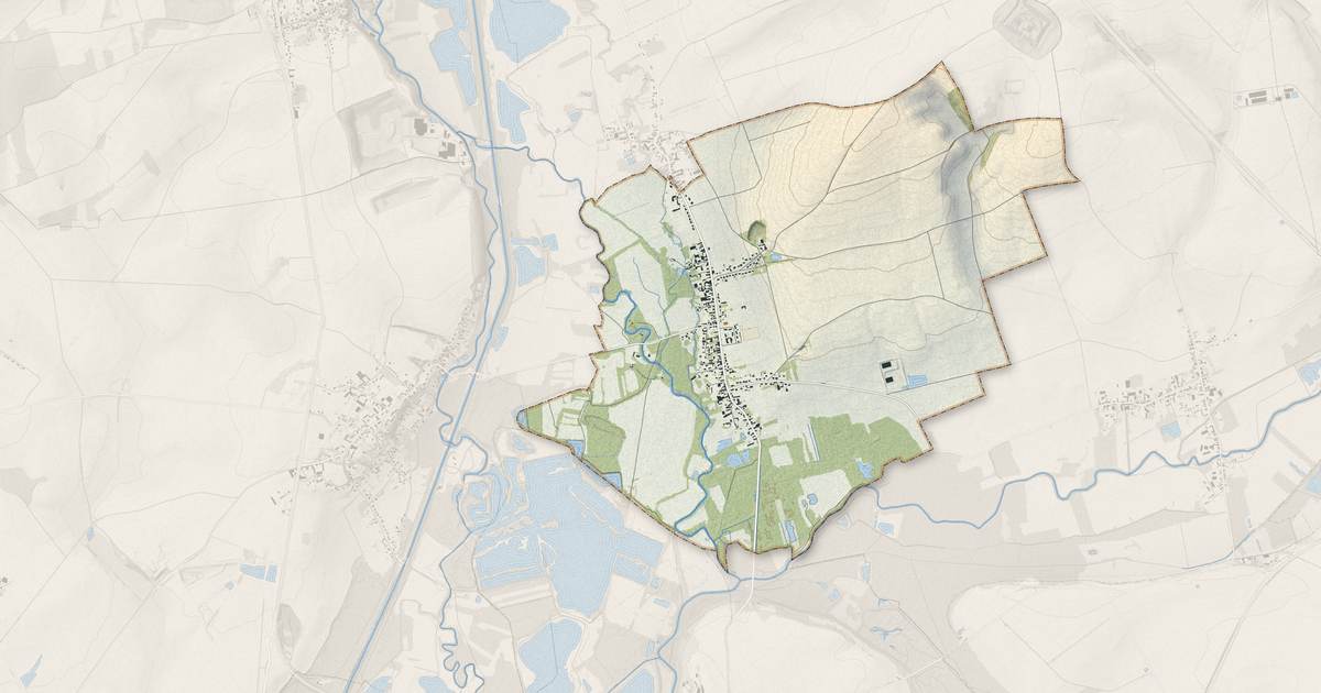 Portrait cartographique de Achery : relief, eau, forêts, bâti et voies, calculés à partir des données de l'IGN