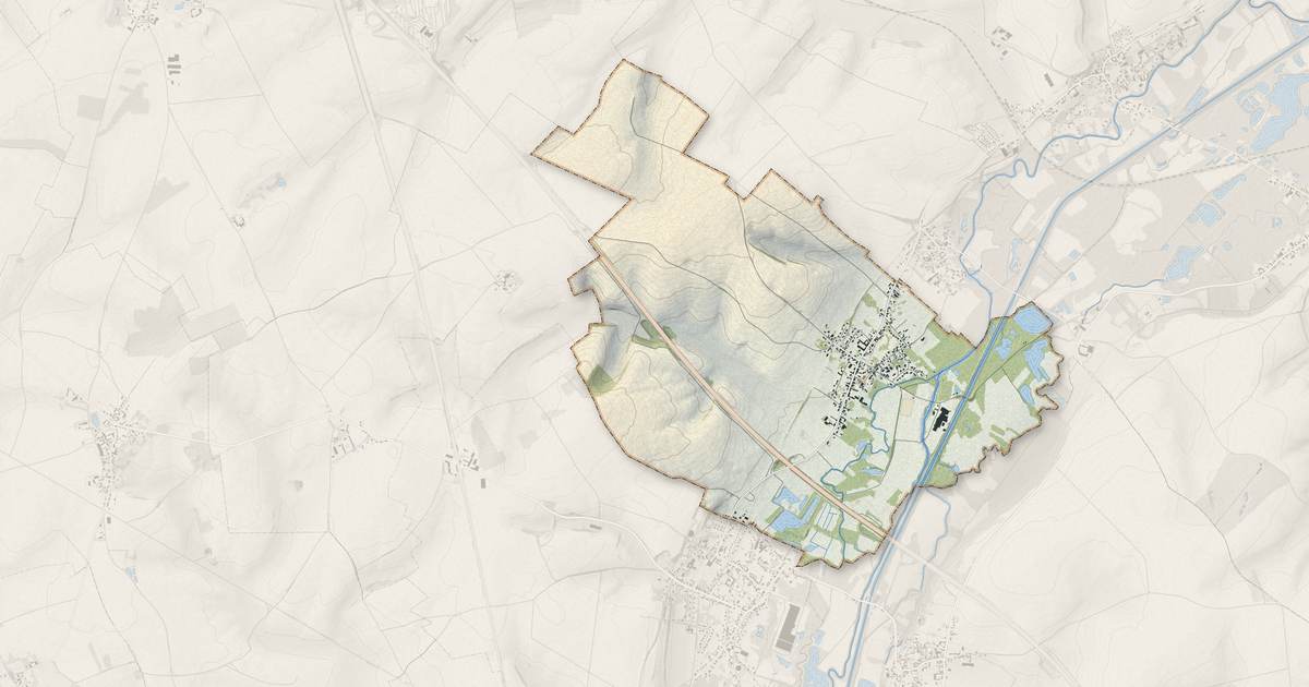 Portrait cartographique de Alaincourt : relief, eau, forêts, bâti et voies, calculés à partir des données de l'IGN