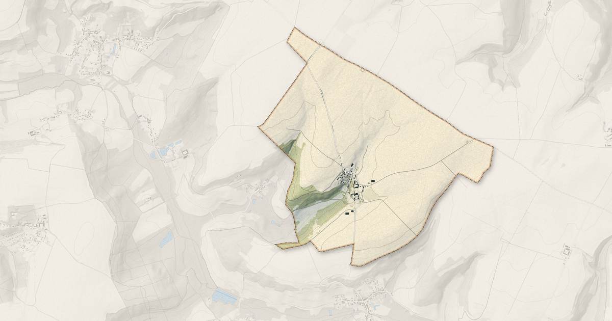 Portrait cartographique de Ambrief : relief, eau, forêts, bâti et voies, calculés à partir des données de l'IGN