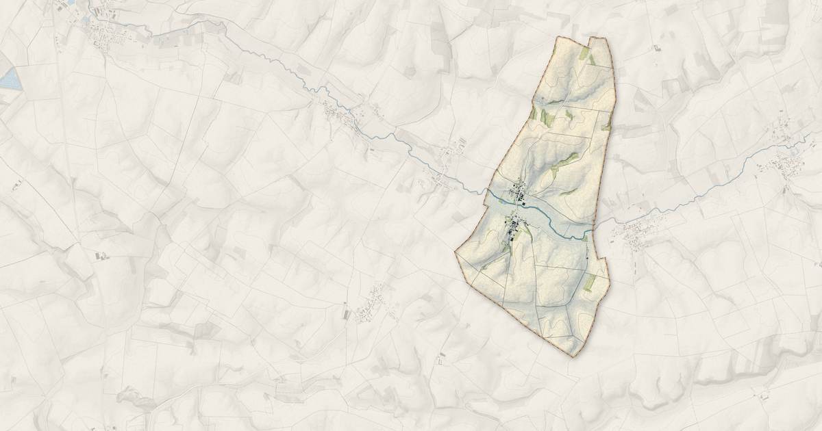 Portrait cartographique de Berlise : relief, eau, forêts, bâti et voies, calculés à partir des données de l'IGN