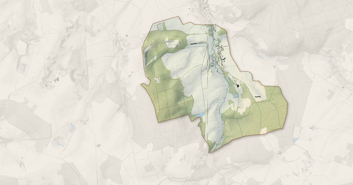 Portrait cartographique de Brécy : relief, eau, forêts, bâti et voies, calculés à partir des données de l'IGN