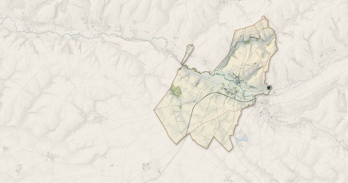 Portrait cartographique de Chaourse : relief, eau, forêts, bâti et voies, calculés à partir des données de l'IGN