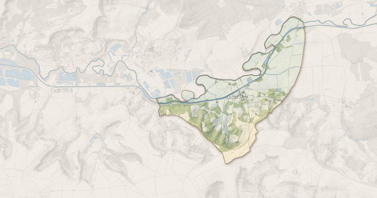 Portrait cartographique de Concevreux : relief, eau, forêts, bâti et voies, calculés à partir des données de l'IGN