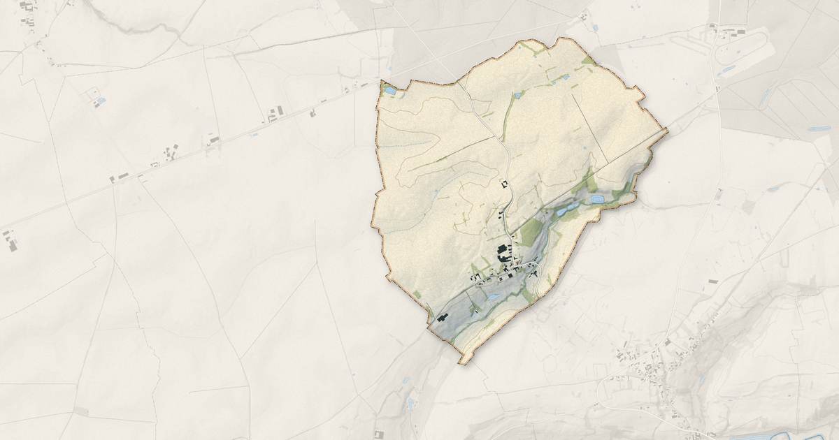 Portrait cartographique de Crupilly : relief, eau, forêts, bâti et voies, calculés à partir des données de l'IGN
