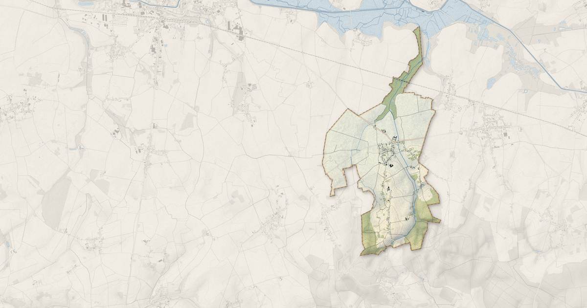 Portrait cartographique de Cugny : relief, eau, forêts, bâti et voies, calculés à partir des données de l'IGN
