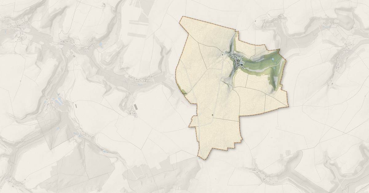 Portrait cartographique de Cuiry-Housse : relief, eau, forêts, bâti et voies, calculés à partir des données de l'IGN