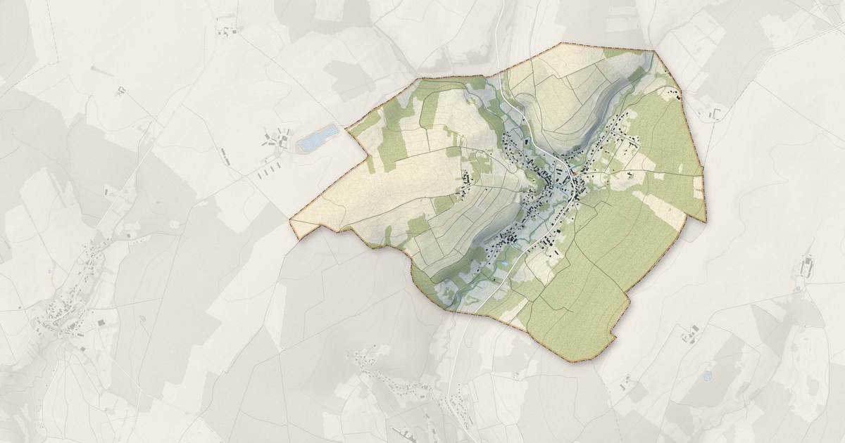 Portrait cartographique de Domptin : relief, eau, forêts, bâti et voies, calculés à partir des données de l'IGN