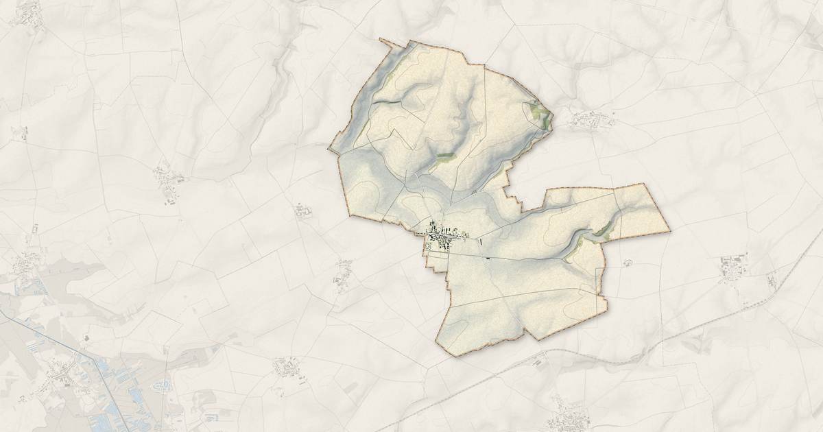 Portrait cartographique de Ébouleau : relief, eau, forêts, bâti et voies, calculés à partir des données de l'IGN