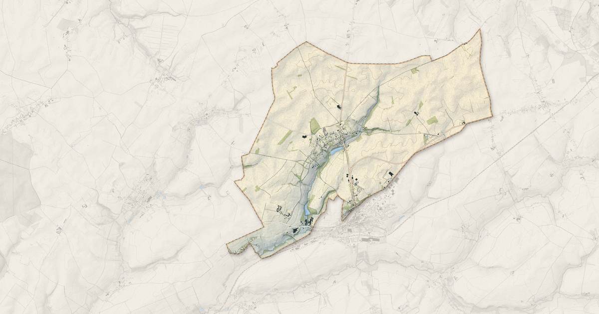 Portrait cartographique de Fontaine-lès-Vervins : relief, eau, forêts, bâti et voies, calculés à partir des données de l'IGN