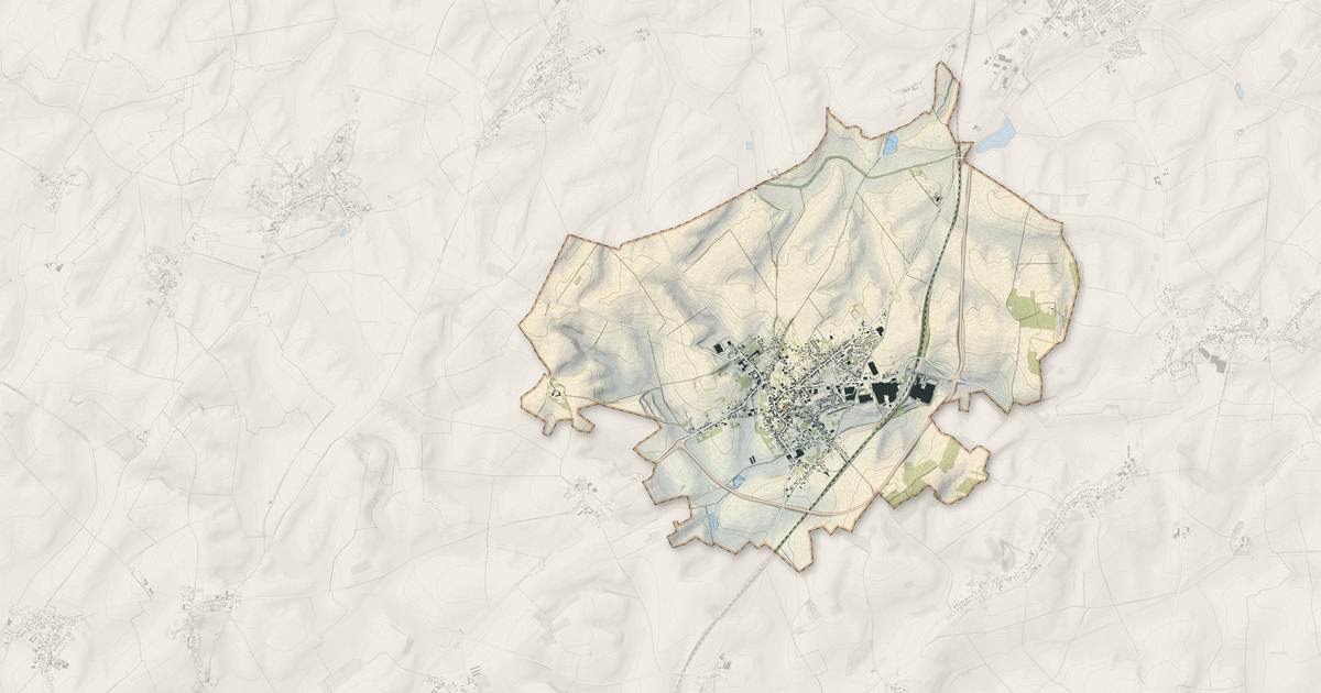 Portrait cartographique de Fresnoy-le-Grand : relief, eau, forêts, bâti et voies, calculés à partir des données de l'IGN