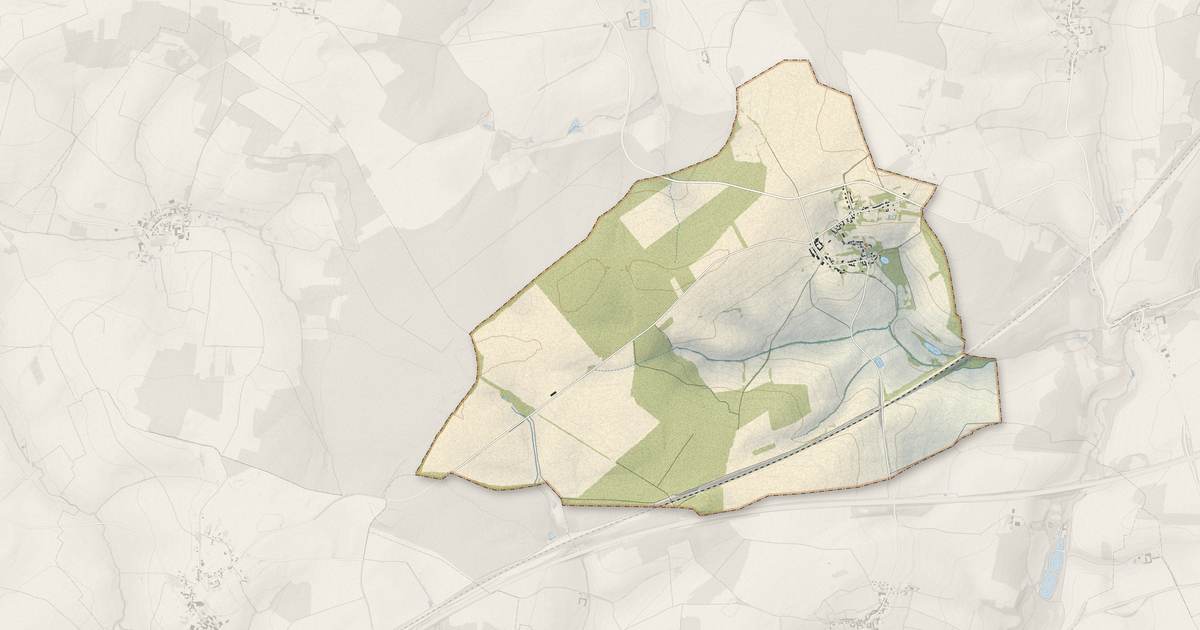 Portrait cartographique de Goussancourt : relief, eau, forêts, bâti et voies, calculés à partir des données de l'IGN