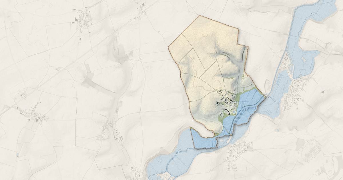 Portrait cartographique de Happencourt : relief, eau, forêts, bâti et voies, calculés à partir des données de l'IGN