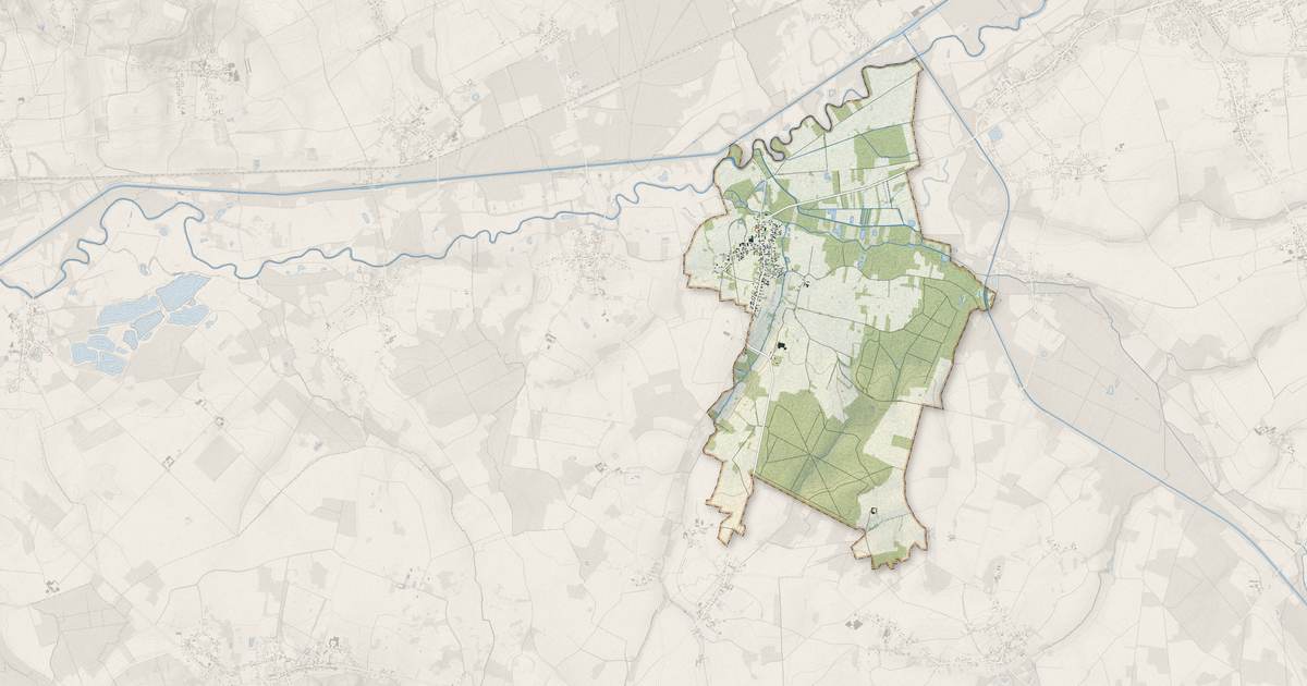 Portrait cartographique de Manicamp : relief, eau, forêts, bâti et voies, calculés à partir des données de l'IGN