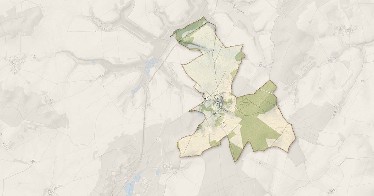 Portrait cartographique de Mareuil-en-Dôle : relief, eau, forêts, bâti et voies, calculés à partir des données de l'IGN