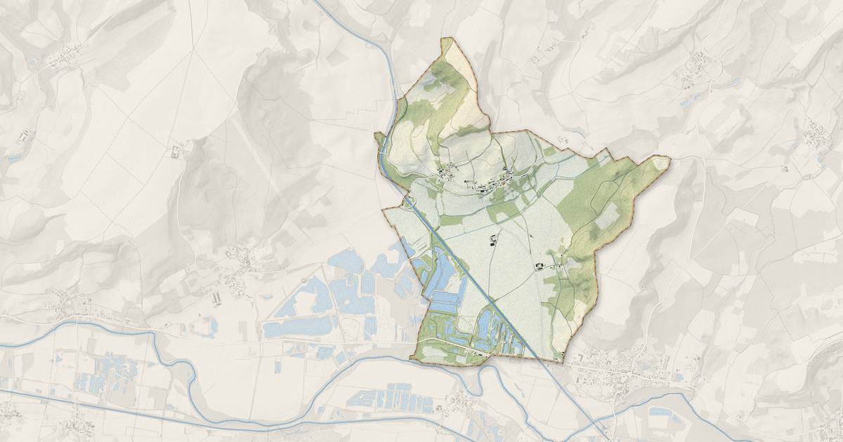 Portrait cartographique de Moussy-Verneuil : relief, eau, forêts, bâti et voies, calculés à partir des données de l'IGN