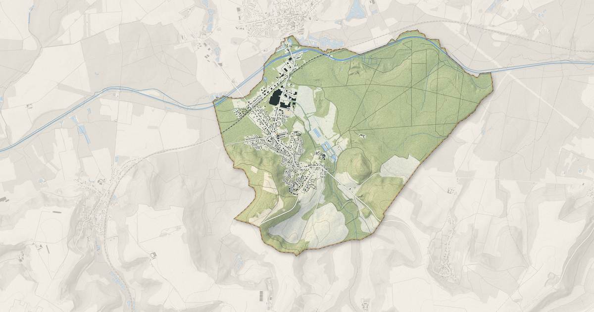 Portrait cartographique de Pinon : relief, eau, forêts, bâti et voies, calculés à partir des données de l'IGN