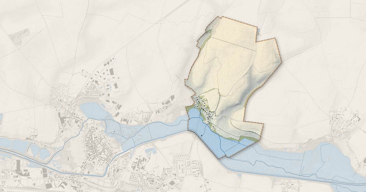 Portrait cartographique de Pithon : relief, eau, forêts, bâti et voies, calculés à partir des données de l'IGN