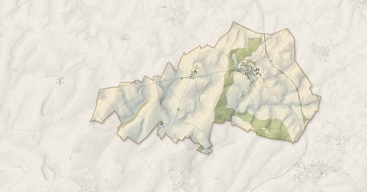 Portrait cartographique de Puisieux-et-Clanlieu : relief, eau, forêts, bâti et voies, calculés à partir des données de l'IGN