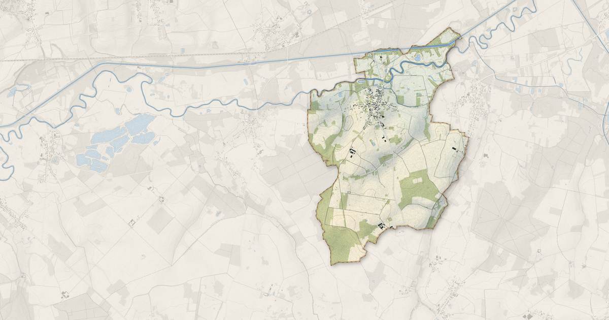 Portrait cartographique de Quierzy : relief, eau, forêts, bâti et voies, calculés à partir des données de l'IGN