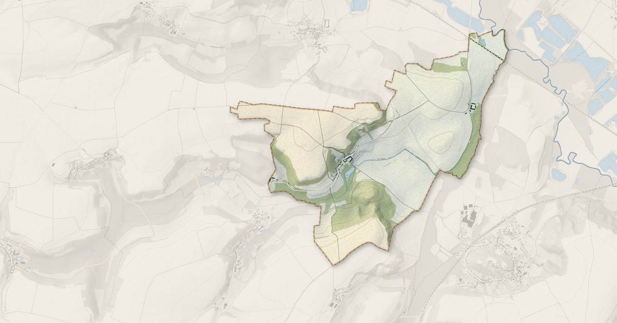 Portrait cartographique de Quincy-sous-le-Mont : relief, eau, forêts, bâti et voies, calculés à partir des données de l'IGN
